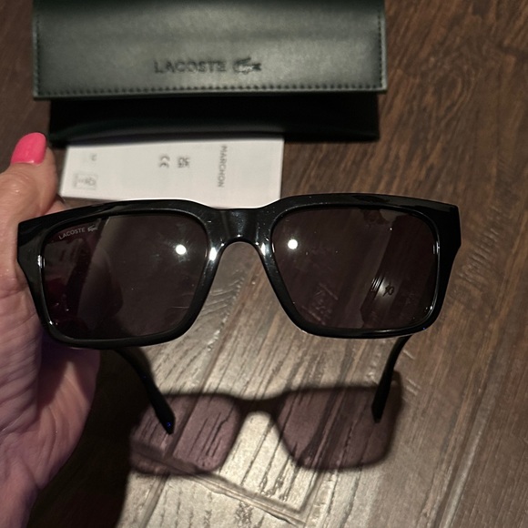 Unisex Lacoste Black Sunglasses with Case - Picture 4 of 4